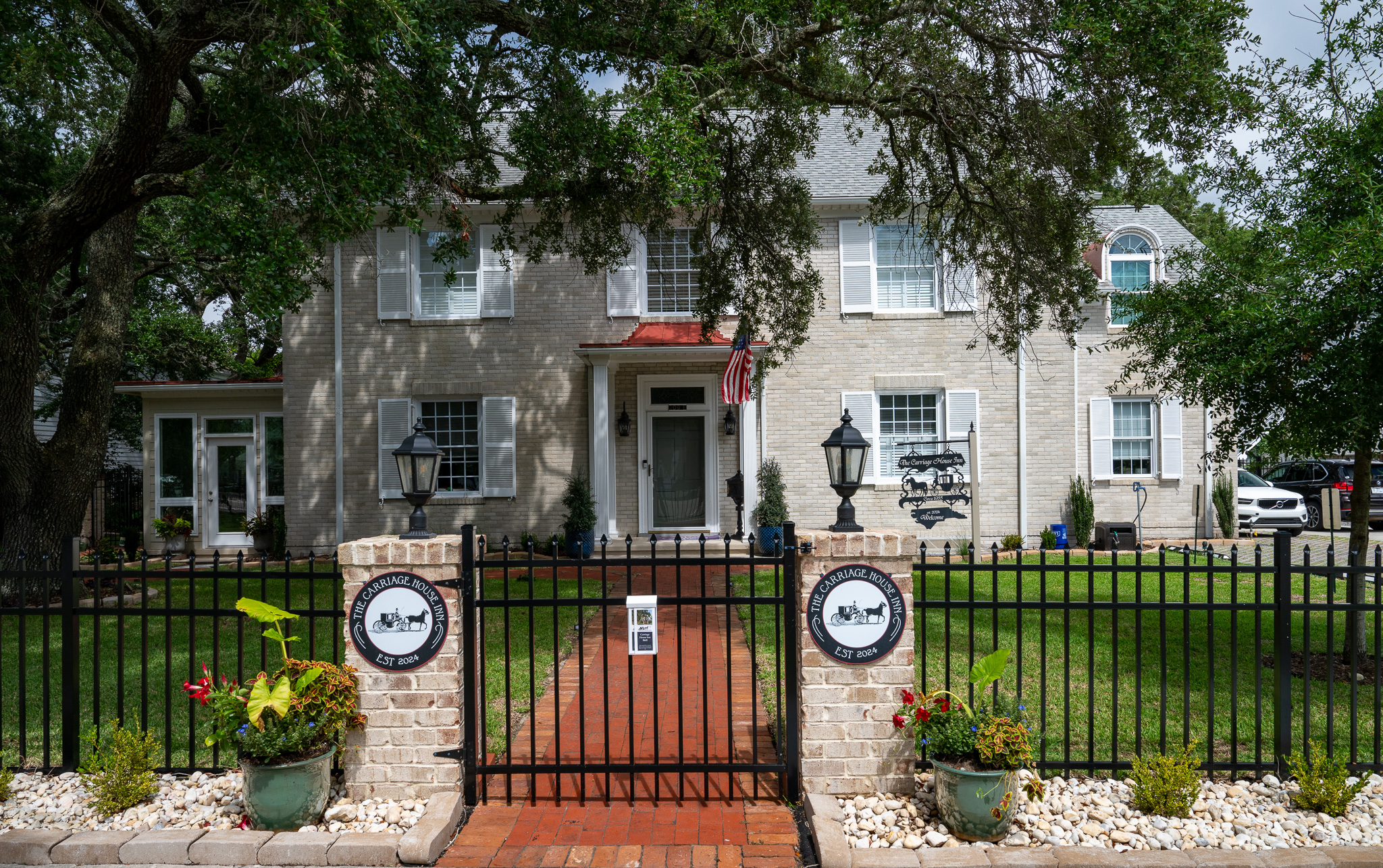 2025 House Tour 209 E Moore St C